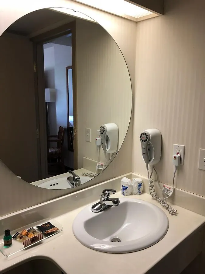 St. Albert Inn & Suites Saint Albert