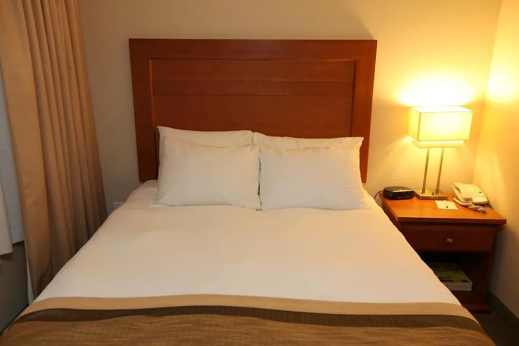 Hotel St. Albert Inn & Suites Saint Albert